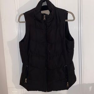 Banana Republic puffer vest with removable faux fur hood